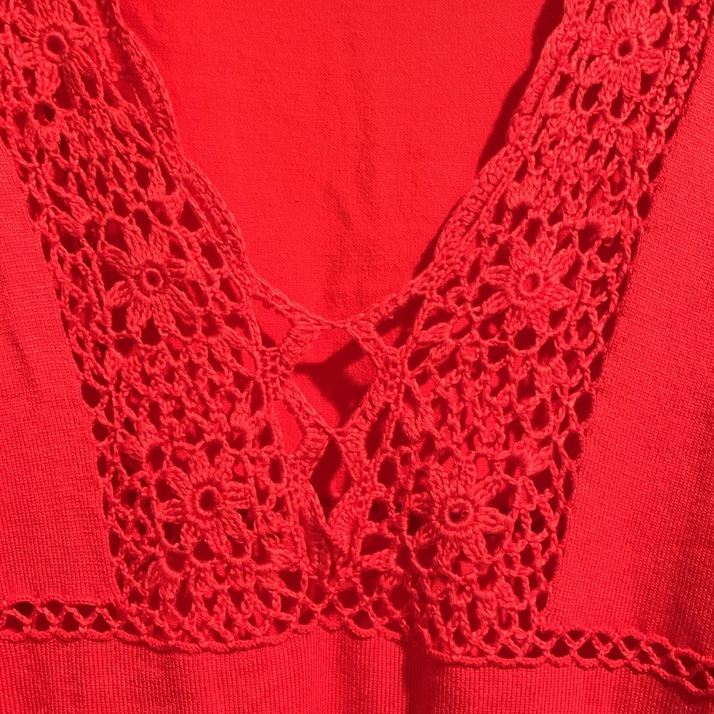 Boston Proper Coral Crochet Accented Lightweight Sweater - Picture 4 of 10